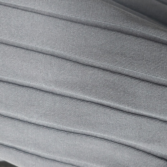 Eleventy Gray Rib Knit Crewneck Pullover Sweater Size Medium Men's NWT - Picture 4 of 8